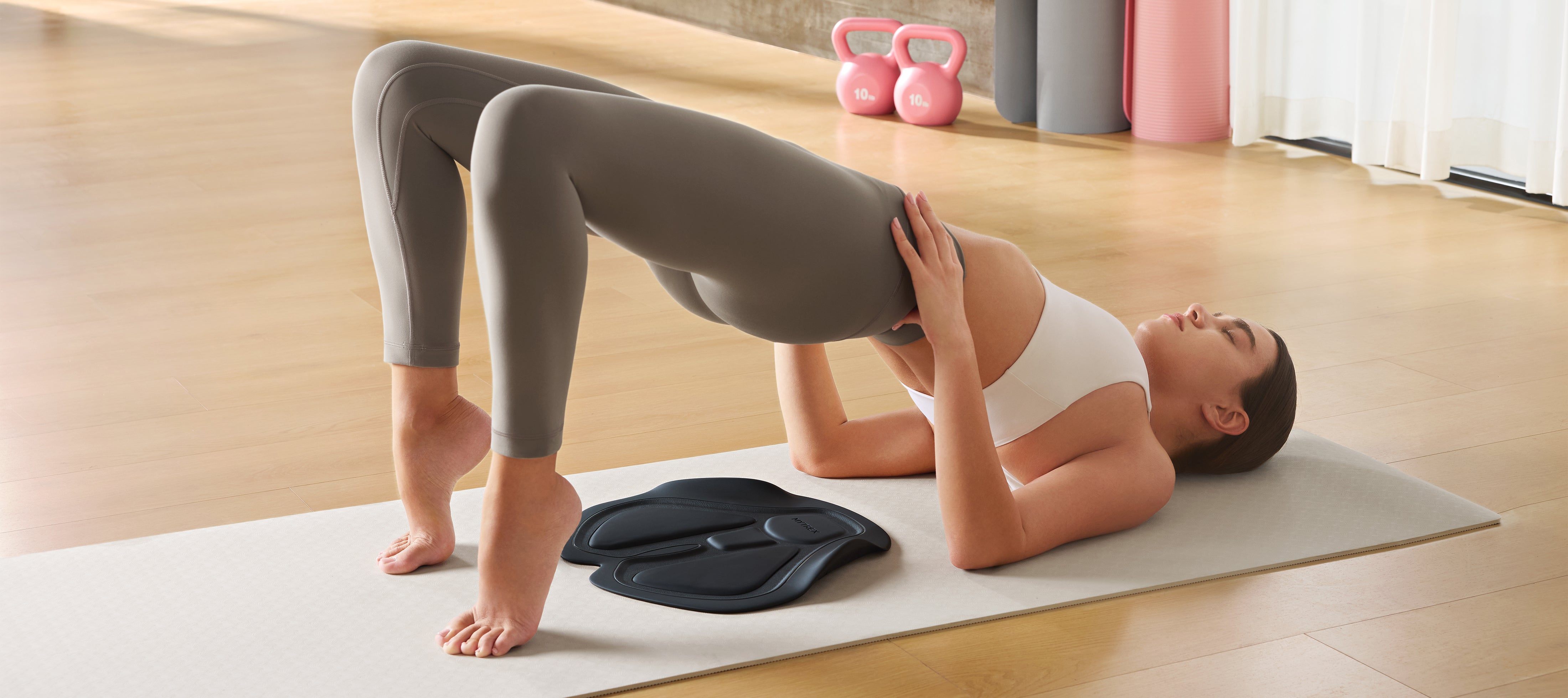 mytrex-aqua-lift-ems-glute-trainer-helps-tone-your-glutes-at-home